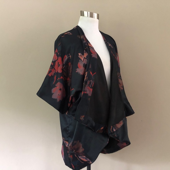 Wrap Short Sleeves Medium  New Day - Picture 4 of 7